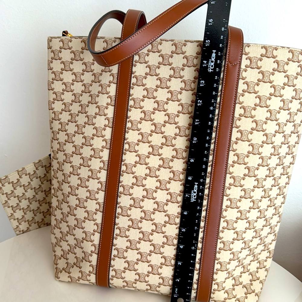 Celine *NEW* Triomphe Tan and Brown Women's Tote Bag with Pouch & Dust Cover - Picture 6 of 15